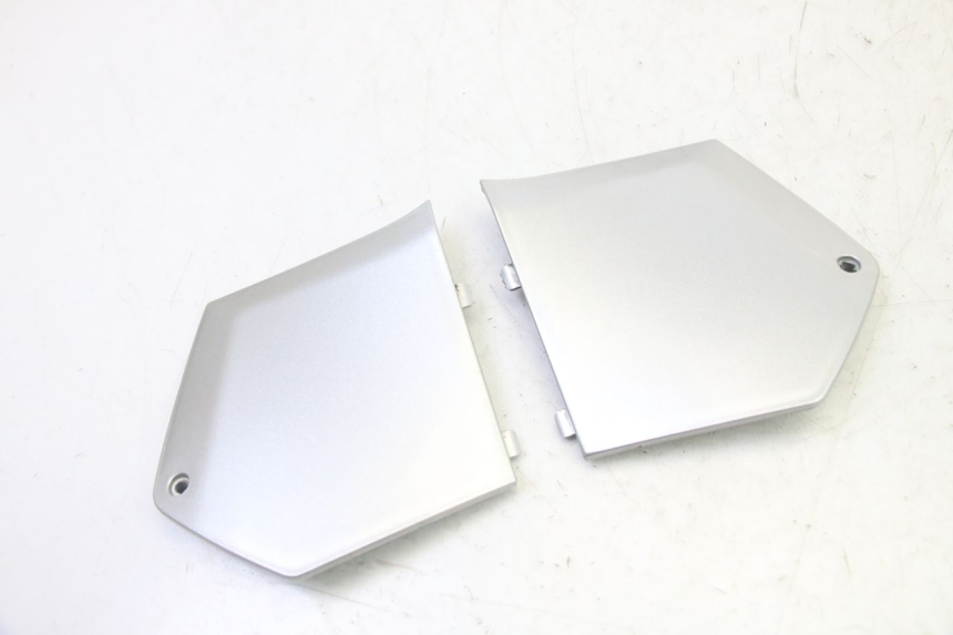 photo de FOOTREST JUNCTION PIAGGIO MP3 RL 250 (2007 - 2010)