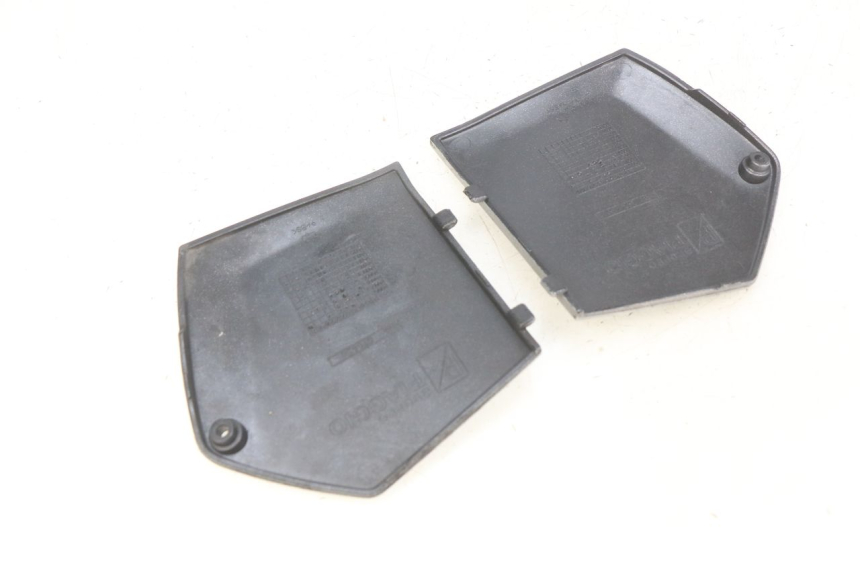 photo de FOOTREST JUNCTION PIAGGIO MP3 LT 400 (2007 - 2012)