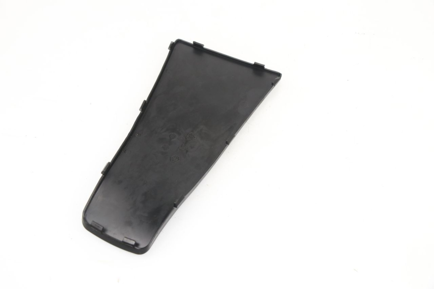 photo de FOOTREST JUNCTION PIAGGIO VESPA S 2T 50 (2007 - 2014)