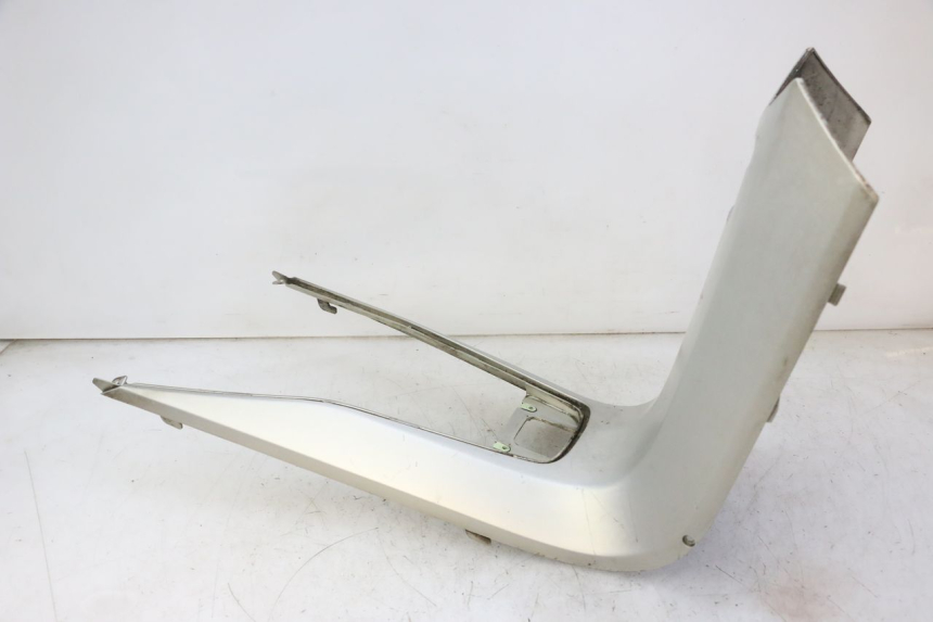 photo de MIDDLE FLOOR PANEL PEUGEOT SATELIS 125 (2006 - 2009)