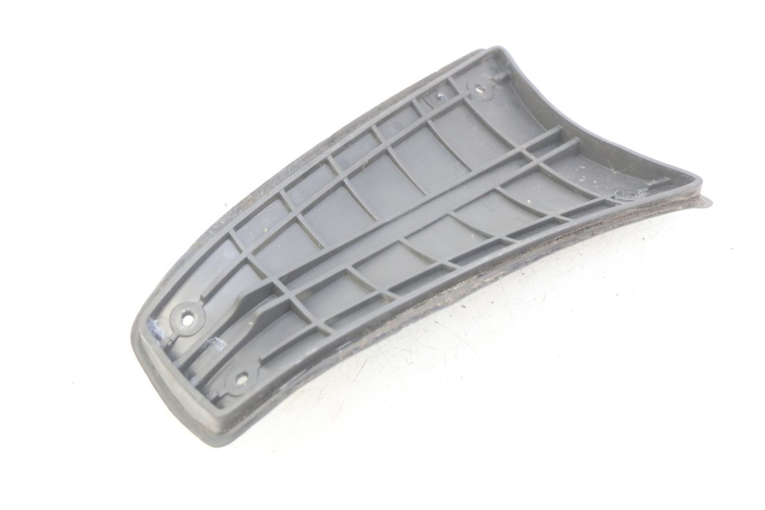 photo de FOOTREST JUNCTION PIAGGIO VESPA PRIMAVERA 2T 50 (2013 - 2018)
