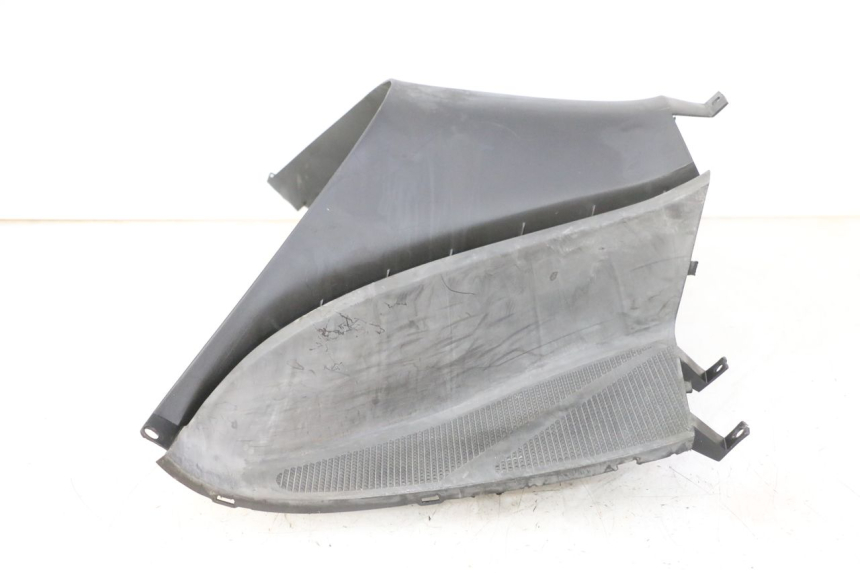 photo de MIDDLE FLOOR PANEL YAMAHA YP MAJESTY 125 (2007 - 2010)