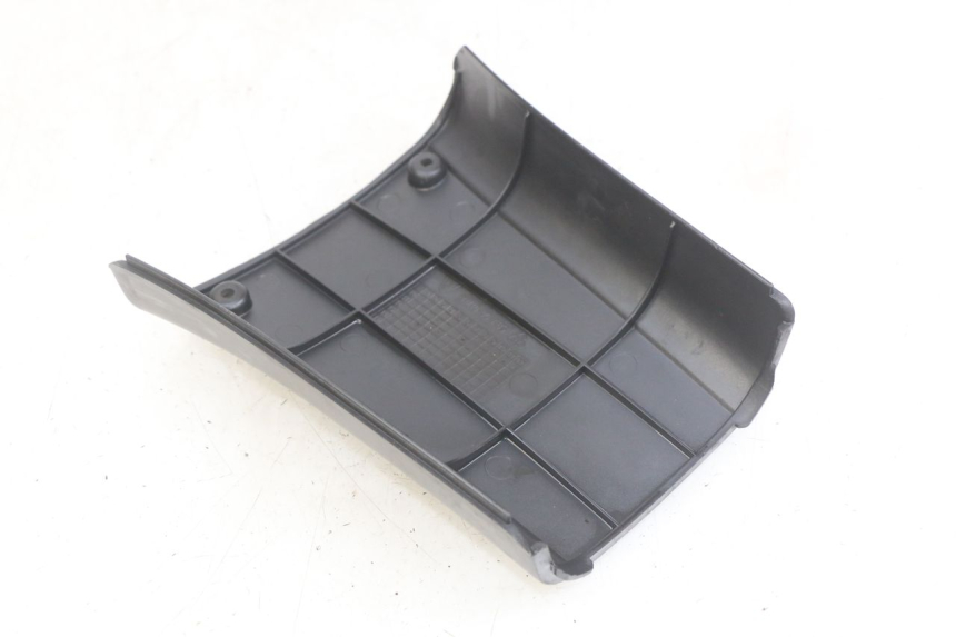 photo de FOOTREST JUNCTION YIYING YY125T 125 (2006 - 2014)