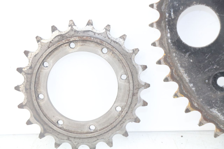 photo de CHAIN SPROCKET KIT APRILIA SRV 850 (2012 - 2017) - Fixing points details