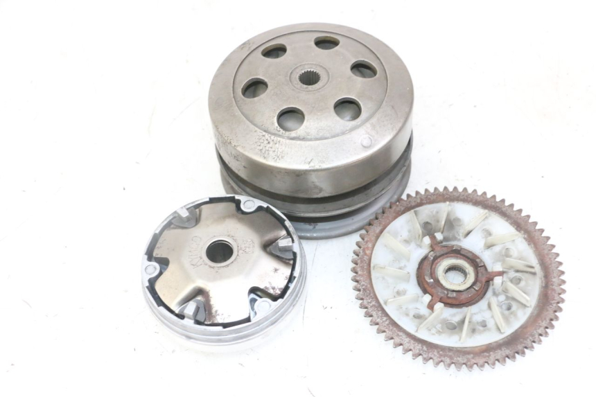 photo de CLUTCH VARIATOR KIT KYMCO AGILITY 4T 50 (2005 - 2018)