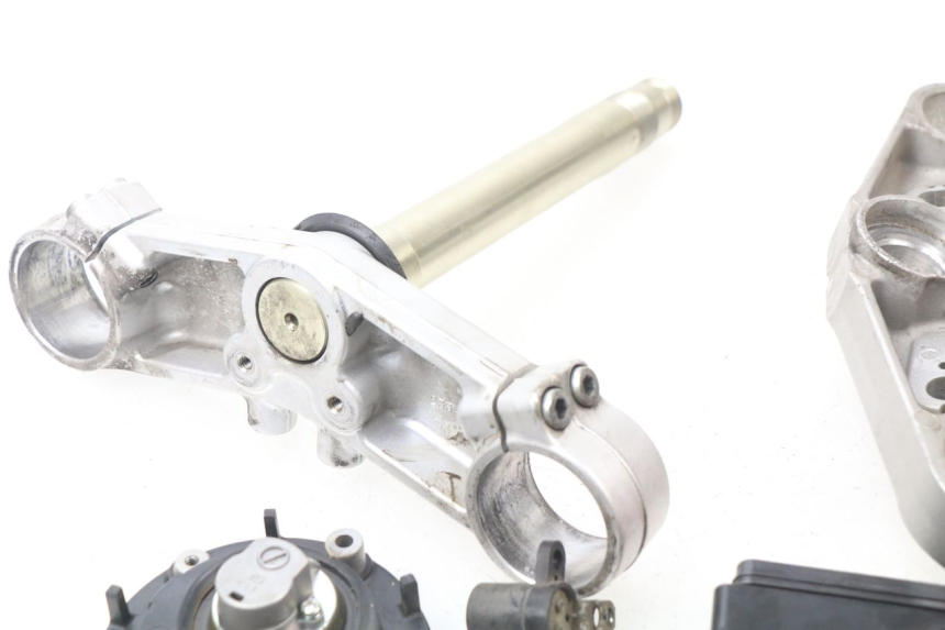 photo de LOCK KEY CDI IGNITION SWITCH KIT YAMAHA FJR ABS 1300 (2006 - 2012)