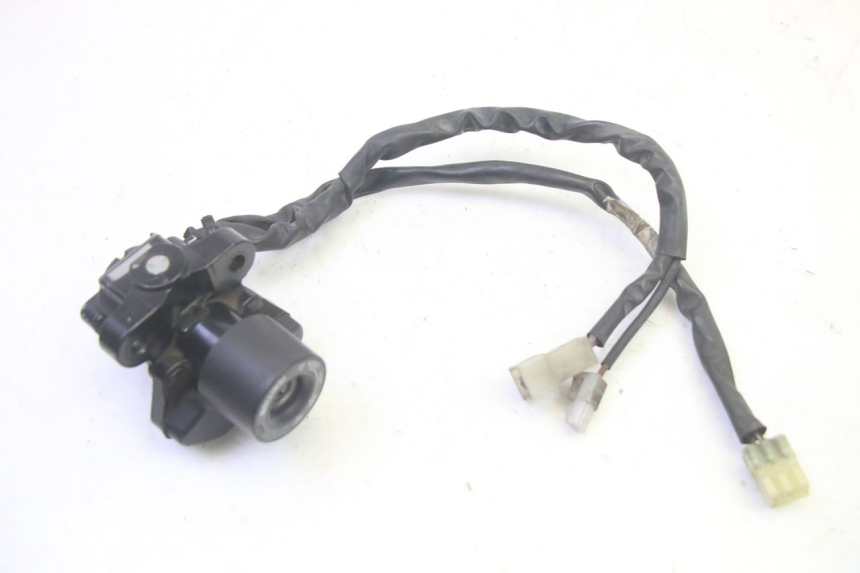photo de LOCK KEY CDI IGNITION SWITCH KIT YAMAHA FJR ABS 1300 (2006 - 2012) - Surface and material condition