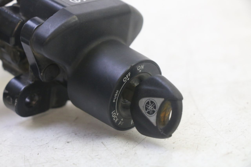 photo de LOCK SET KEY CDI NEIMAN YAMAHA FZ6 N FAZER 600 (2004 - 2006)