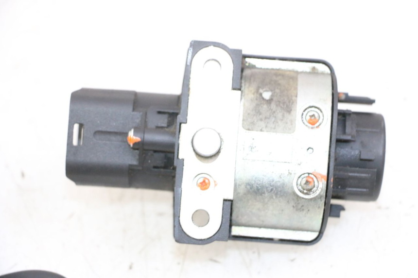 photo de LOCK SET KEY ECU PIAGGIO MP3 500 (2014 - 2016)