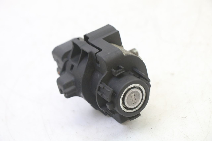 photo de LOCK SET KEY ECU PIAGGIO MP3 RL 250 (2007 - 2010)