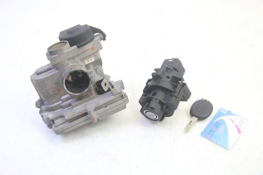 photo de LOCK SET KEY ECU PIAGGIO MP3 500 (2016 - 2018) - Main view