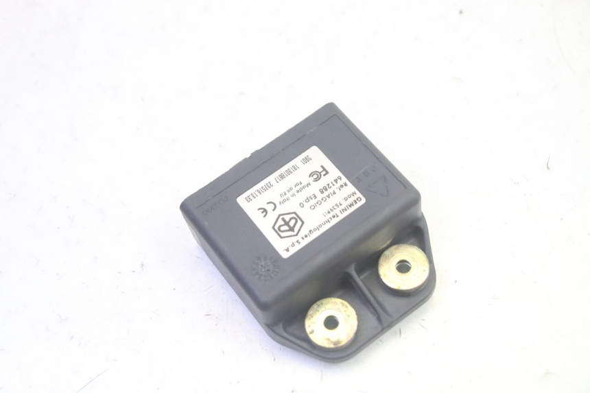photo de LOCK SET KEY ECU PIAGGIO MP3 RL 250 (2007 - 2010) - Detailed visual inspection