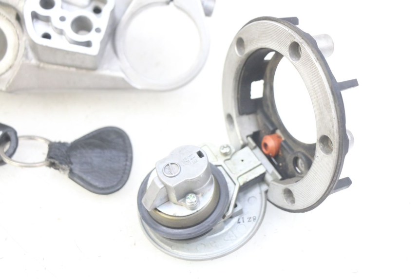 photo de LOCK KEY CDI IGNITION SWITCH KIT YAMAHA FJR ABS 1300 (2006 - 2012)