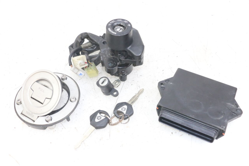 photo de LOCK KEY CDI IGNITION SWITCH KIT YAMAHA TDM ABS 900 (2002 - 2014)