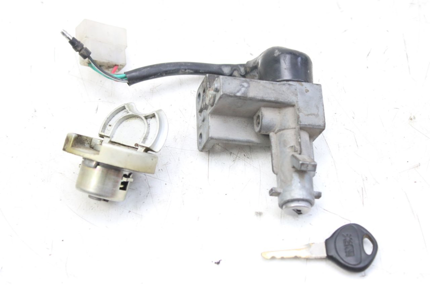 photo de LOCK KEY NEIMAN KIT KYMCO AGILITY 4T 50 (2005 - 2018)