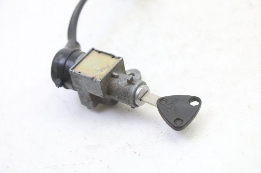 photo de LOCK SET KEY TNT MOTOR BOSTON 4T 50 (2018 - 2025)