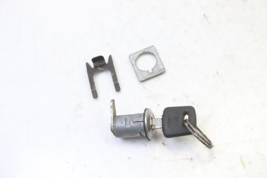 photo de LOCK KEY NEIMAN KIT HONDA CBR RR FIREBLADE 900 (1992 - 1994)