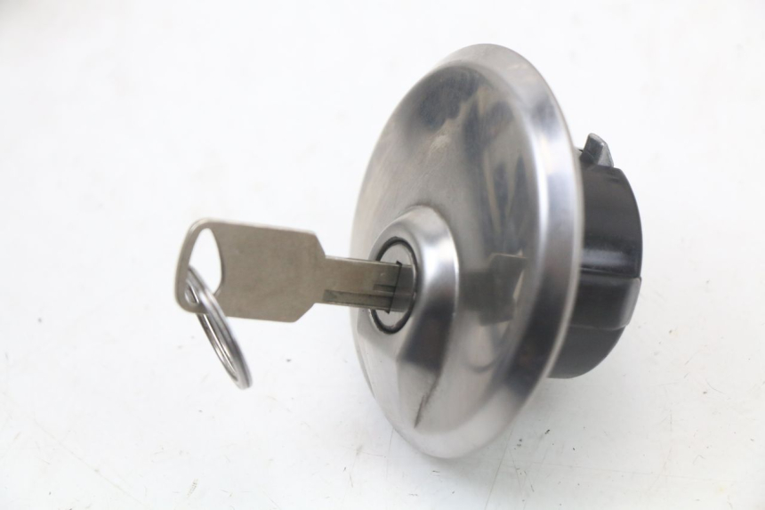 photo de LOCK SET KEY SUZUKI GZ MARAUDER 125 (1998 - 2004)