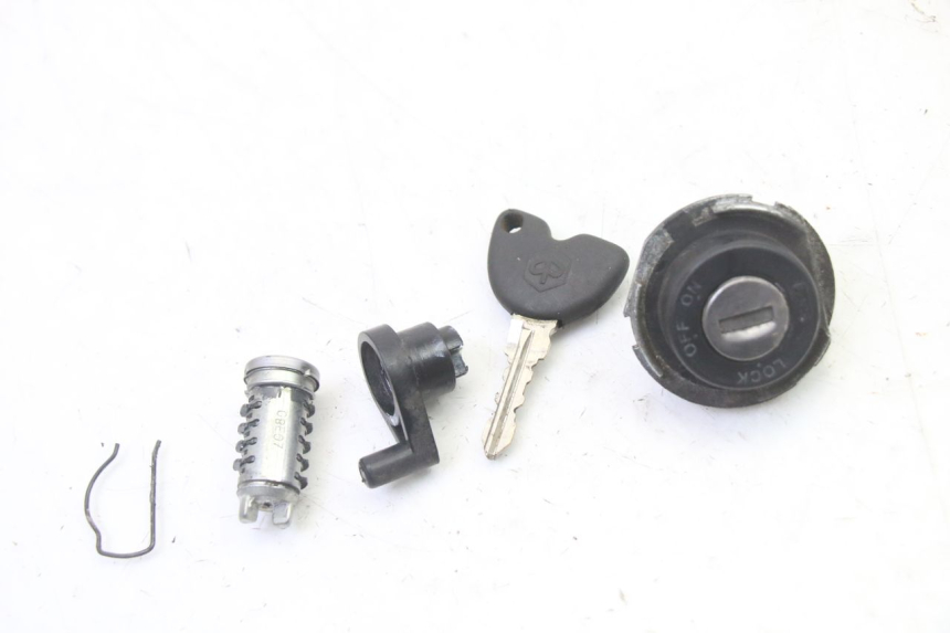 photo de LOCK SET KEY PIAGGIO LIBERTY 4T 50 (2009 - 2015)
