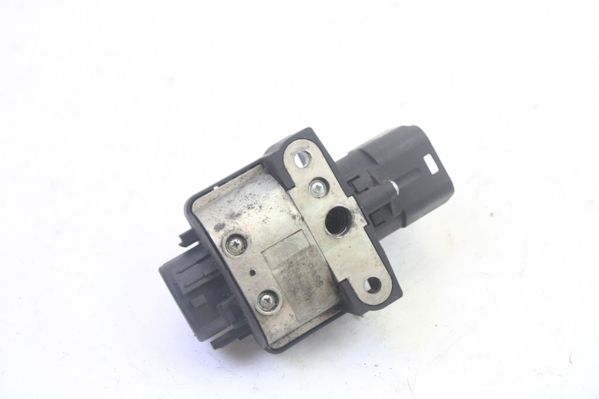 photo de LOCK SET KEY PIAGGIO MP3 HPE 350 (2018 - 2020) - Fixing points details