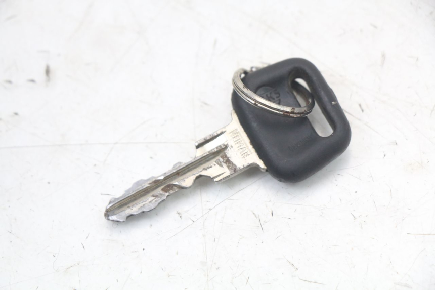 photo de LOCK SET KEY PEUGEOT LUDIX 50 (2005 - 2007)