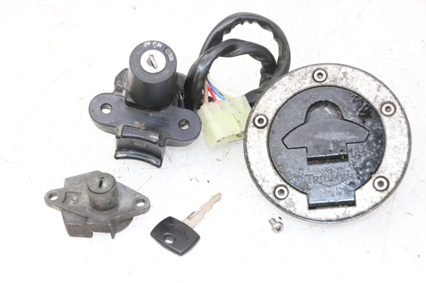 photo de LOCK SET KEY TRIUMPH SPRINT 900 (1995 - 1998)
