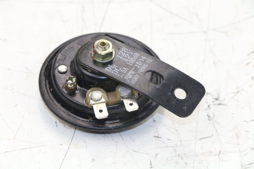 photo de HORN PEUGEOT DJANGO 2T 50 (2014 - 2019)