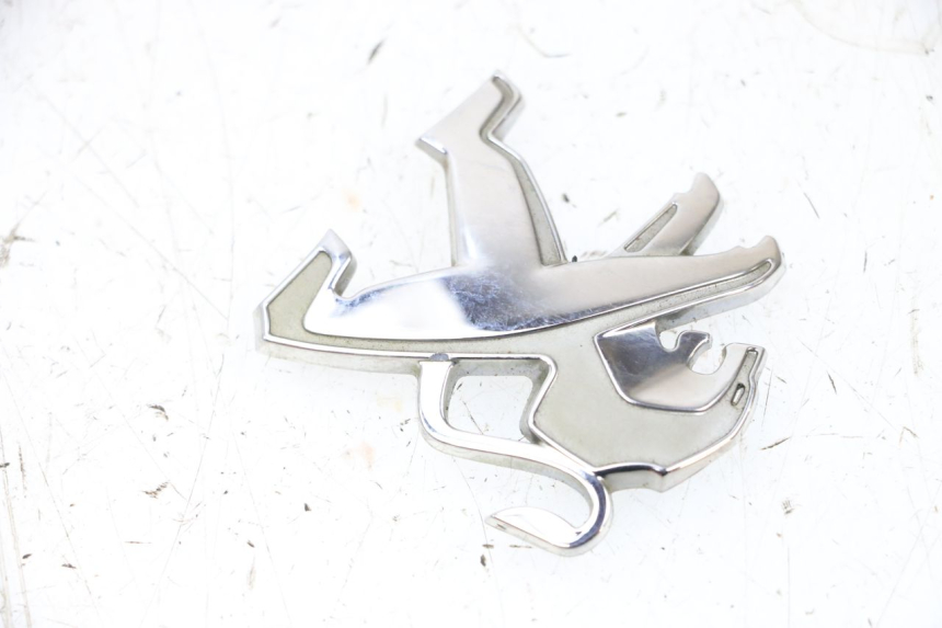 photo de BRAND LOGO PEUGEOT KISBEE 2T 50 (2010 - 2017) - Alternative perspective