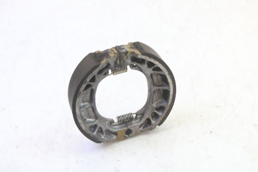 photo de BRAKE SHOES KYMCO AGILITY NAKED RENOUVO 2T 50 (2011 - 2018)