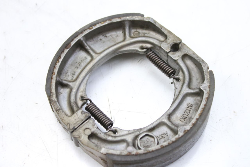 photo de BRAKE SHOE SUZUKI CP 80 (1985 - 1996)