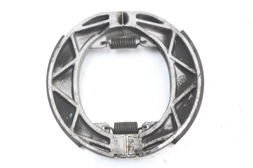 photo de BRAKE SHOES PIAGGIO FLY 4T 50 (2004 - 2010)