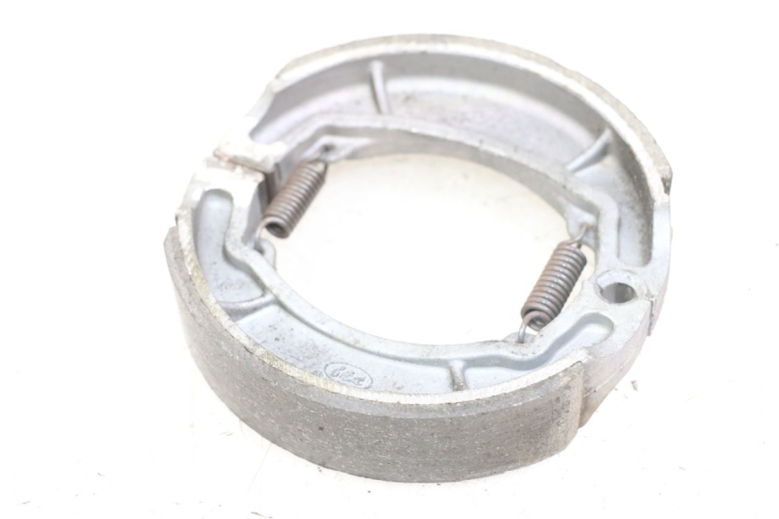 photo de BRAKE SHOES GOES WIKI 125 (2010 - 2015) - Zoom on usage condition