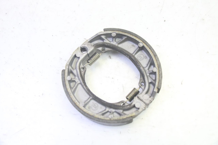 photo de BRAKE SHOE PEUGEOT KISBEE 4T 50 (2018 - 2022) - Main view