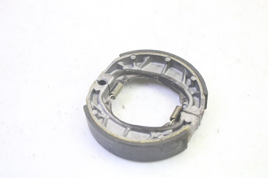 photo de BRAKE SHOE PEUGEOT KISBEE 4T 50 (2018 - 2022) - Component detail