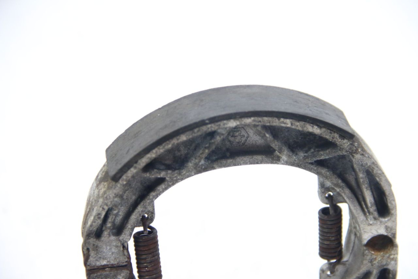 photo de BRAKE SHOE PIAGGIO FLY 2T 50 (2004 - 2017)