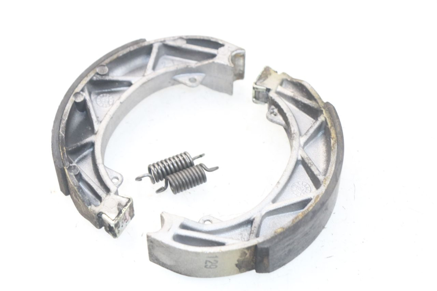 photo de BRAKE SHOES PIAGGIO LIBERTY IGET 4T 50 (2015 - 2020)