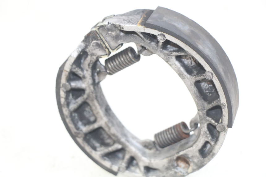 photo de BRAKE SHOE PIAGGIO VESPA LXV 125 (2006 - 2009)