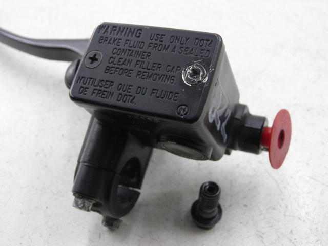 photo de REAR BRAKE MASTER CYLINDER HONDA FES S-WING SWING ABS 125 (2007 - 2015)