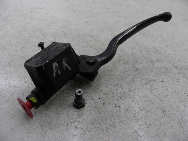 photo de REAR BRAKE MASTER CYLINDER PIAGGIO X8 125 (2004 - 2007)