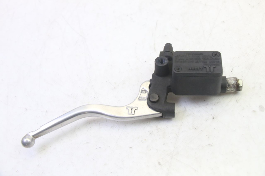 photo de FRONT BRAKE MASTER CYLINDER QUADRO 4 4D 350 (2015 - 2018)