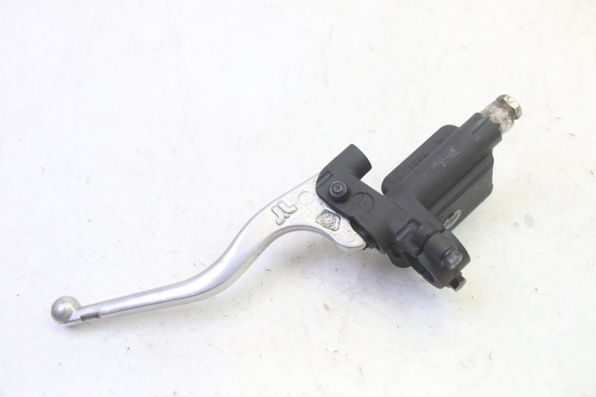 photo de FRONT BRAKE MASTER CYLINDER QUADRO 4 4D 350 (2015 - 2018)