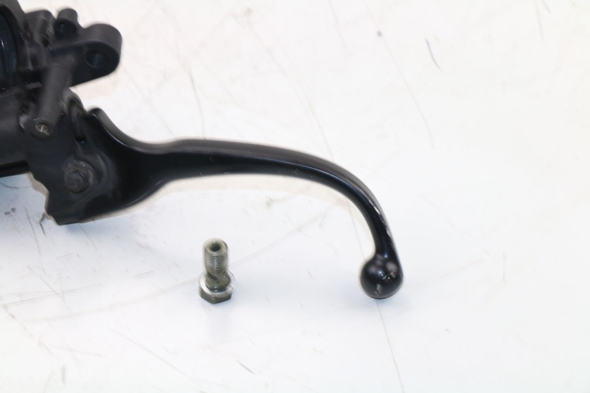 photo de FRONT BRAKE MASTER CYLINDER APRILIA ATLANTIC 125 (2003 - 2009)