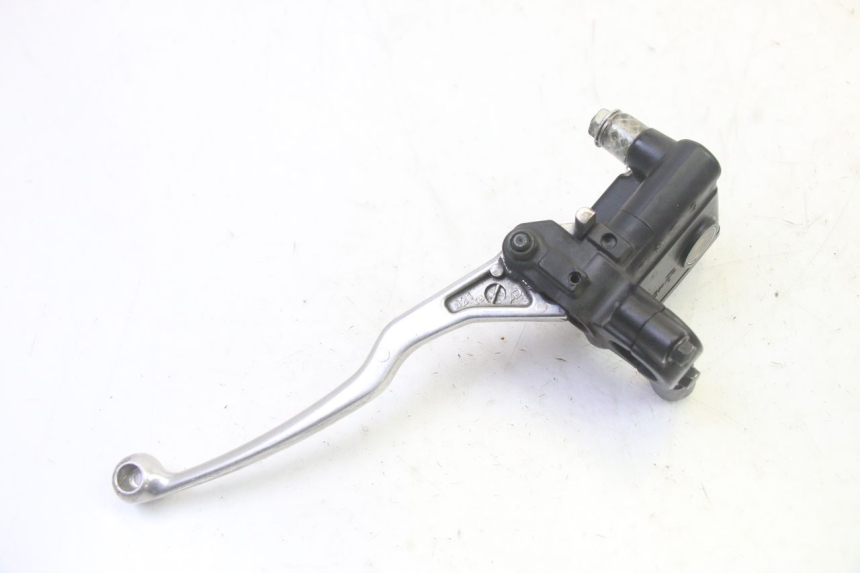 photo de FRONT BRAKE MASTER CYLINDER SUZUKI BURGMAN 125 (2007 - 2014)