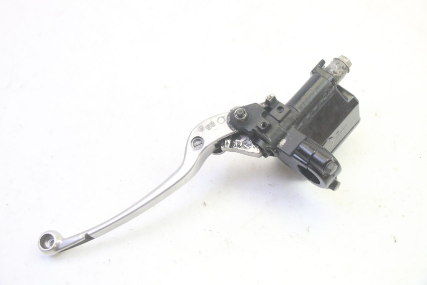 photo de FRONT BRAKE MASTER CYLINDER SUZUKI BURGMAN EXECUTIVE ABS 650 (2006 - 2012) - Product overview