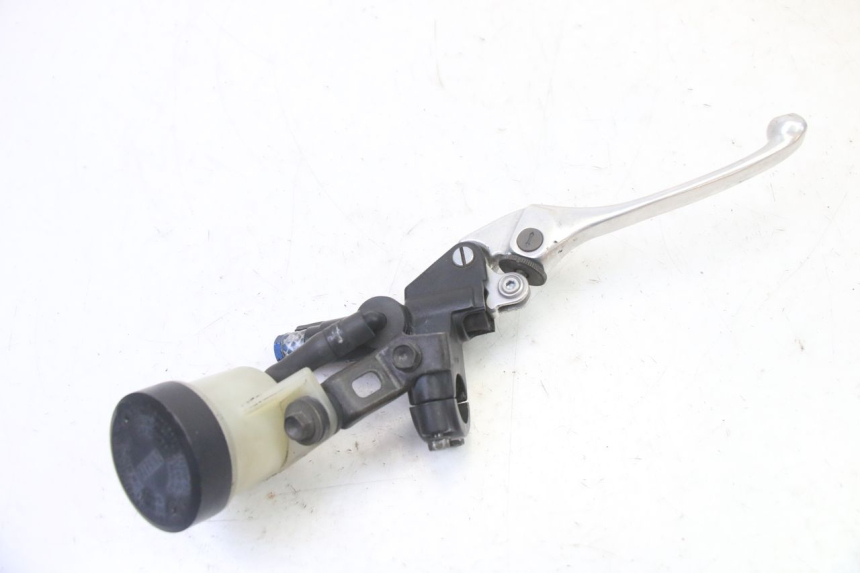 photo de FRONT BRAKE MASTER CYLINDER HONDA CBR RR FIREBLADE 900 (1992 - 1994)
