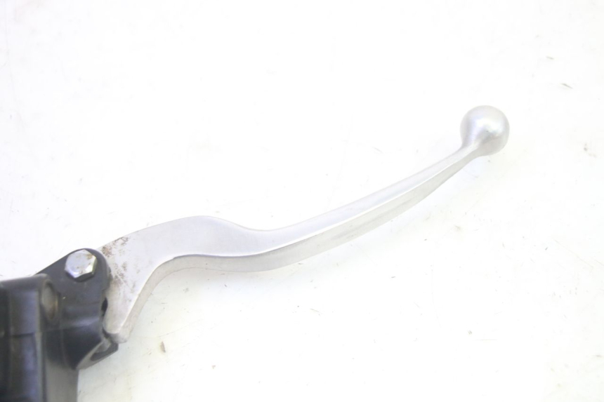 photo de FRONT MASTER CYLINDER PEUGEOT DJANGO 4T 50 (2014 - 2019) - Zoom on usage condition