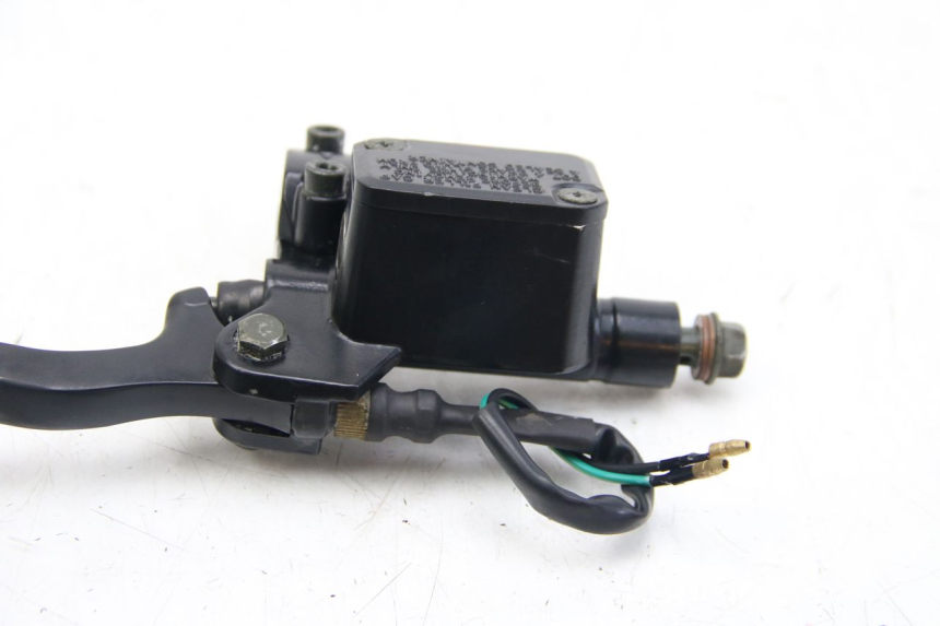 photo de FRONT BRAKE MASTER CYLINDER ECCITY ARTELEC 670 1 (2013 - 2017)