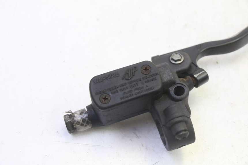 photo de FRONT MASTER CYLINDER PEUGEOT ELYSTAR 50 (2002 - 2014)