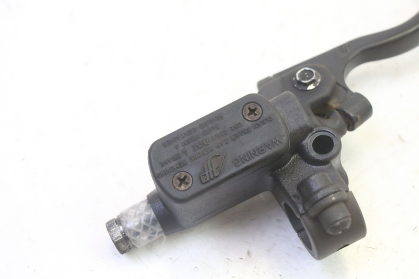 photo de FRONT MASTER CYLINDER PEUGEOT ELYSTAR 50 (2002 - 2014) - Component detail