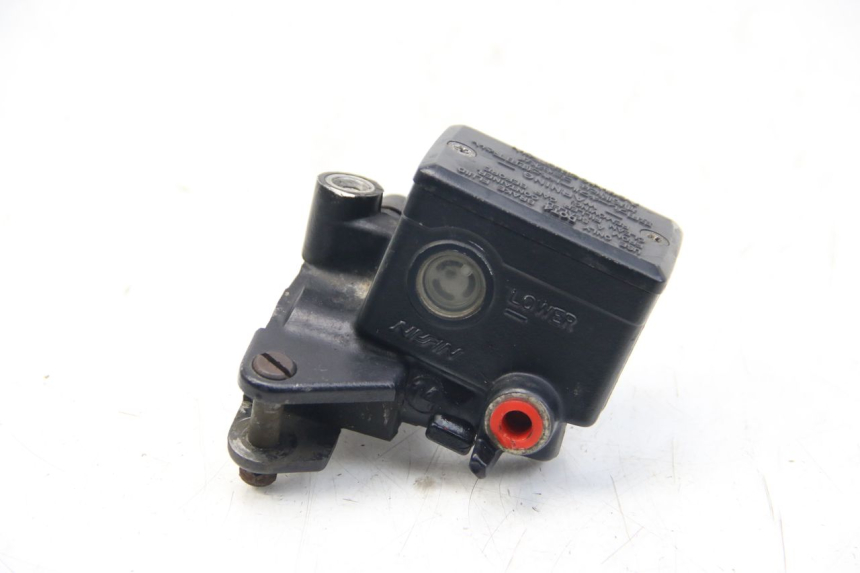 photo de FRONT BRAKE MASTER CYLINDER YAMAHA FZS FAZER 600 (2001 - 2003)